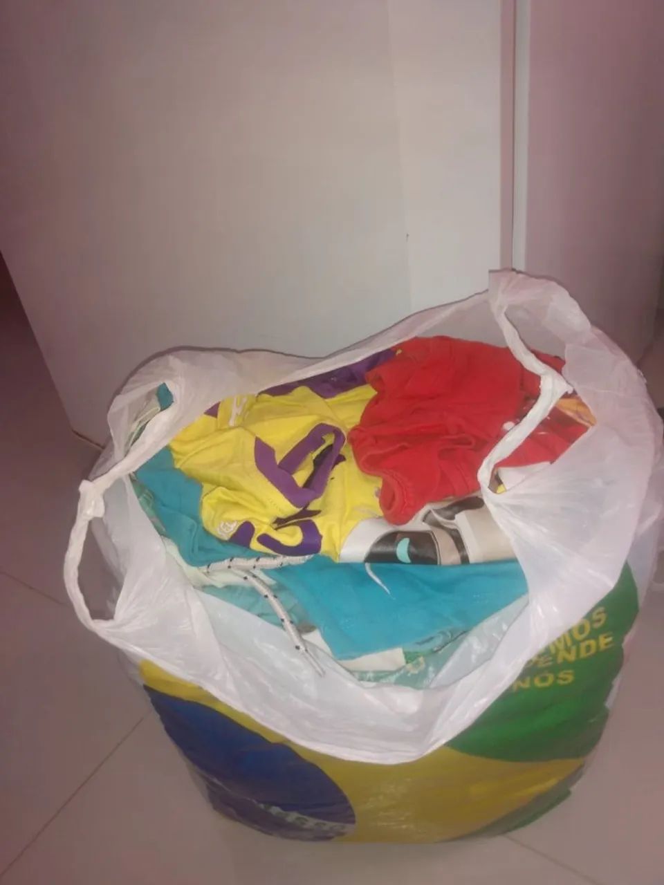  calçados e roupa ?.  - Foto 5
