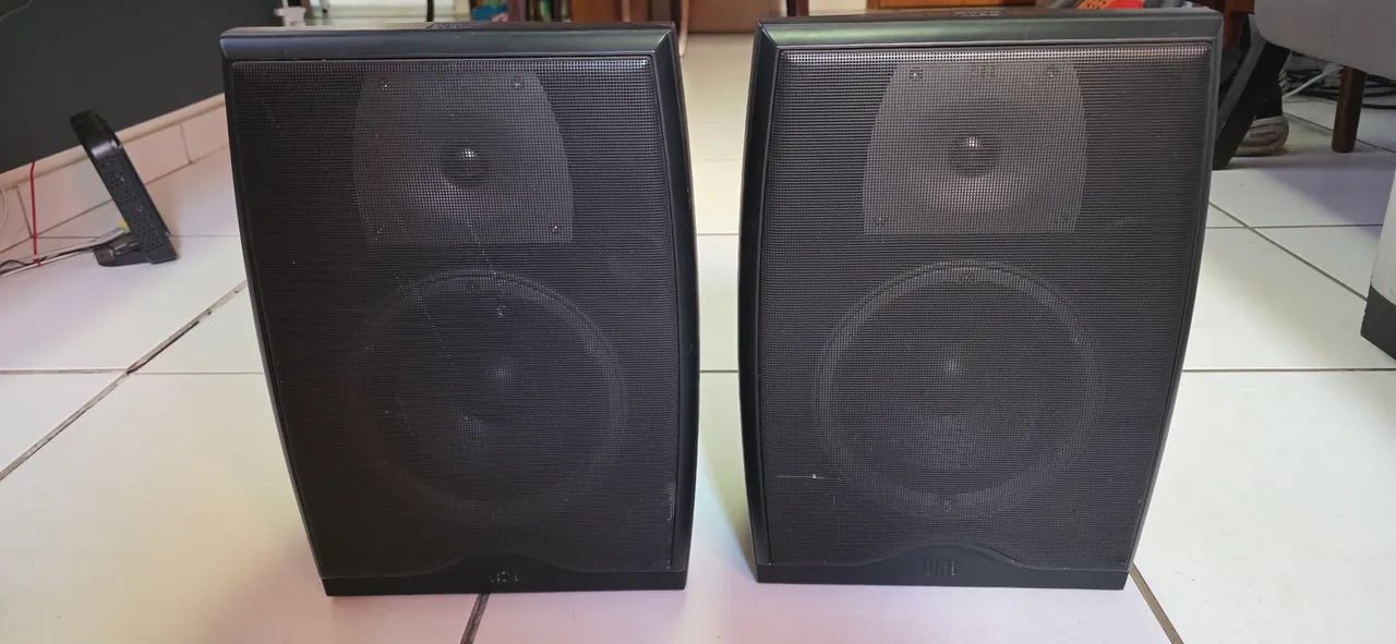 Par de Caixas Baú JBL 