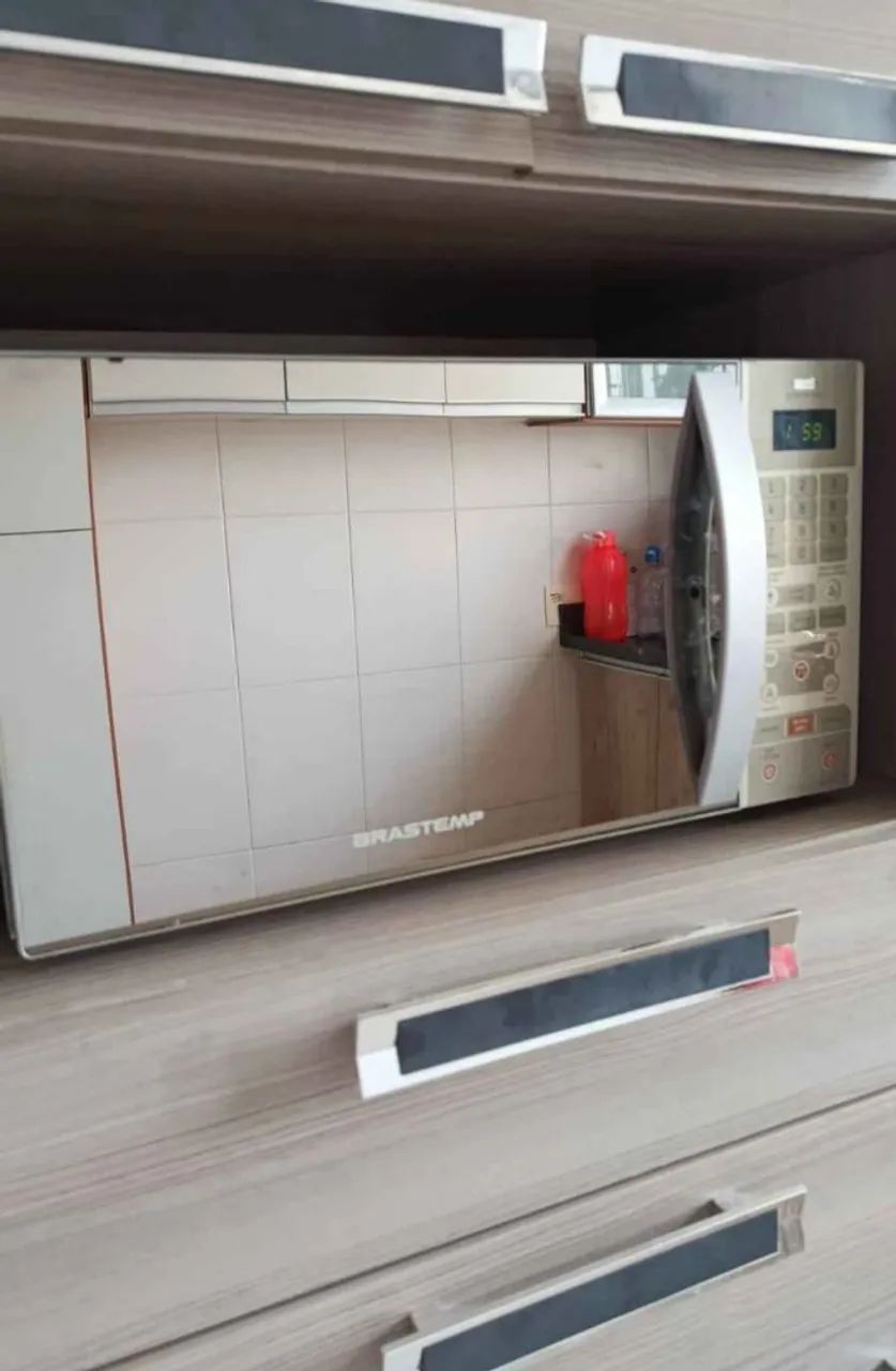 Microondas Brastemp espelhado 36 litros com grill