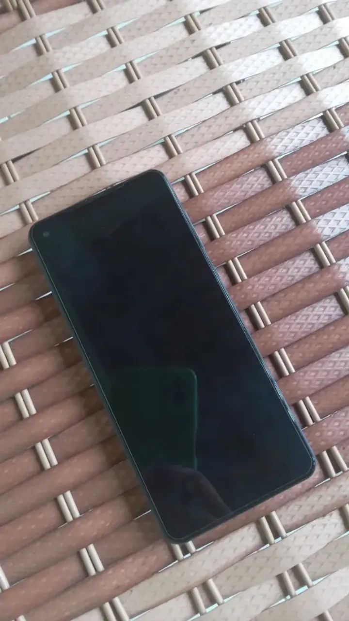 Celular sem nenhum defeito funcionando perfeitamente motivo comprei outro