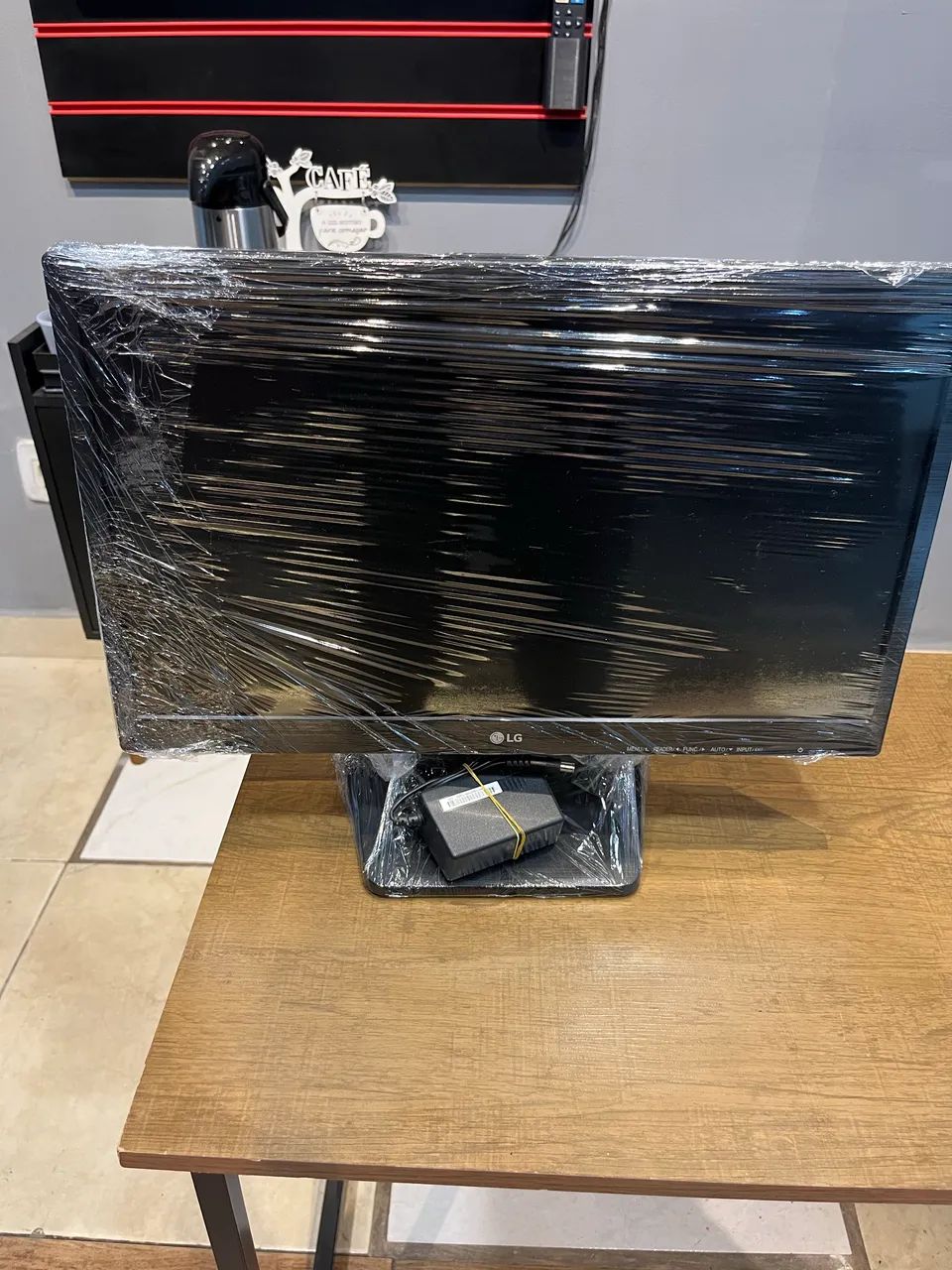 Monitor LG 19"