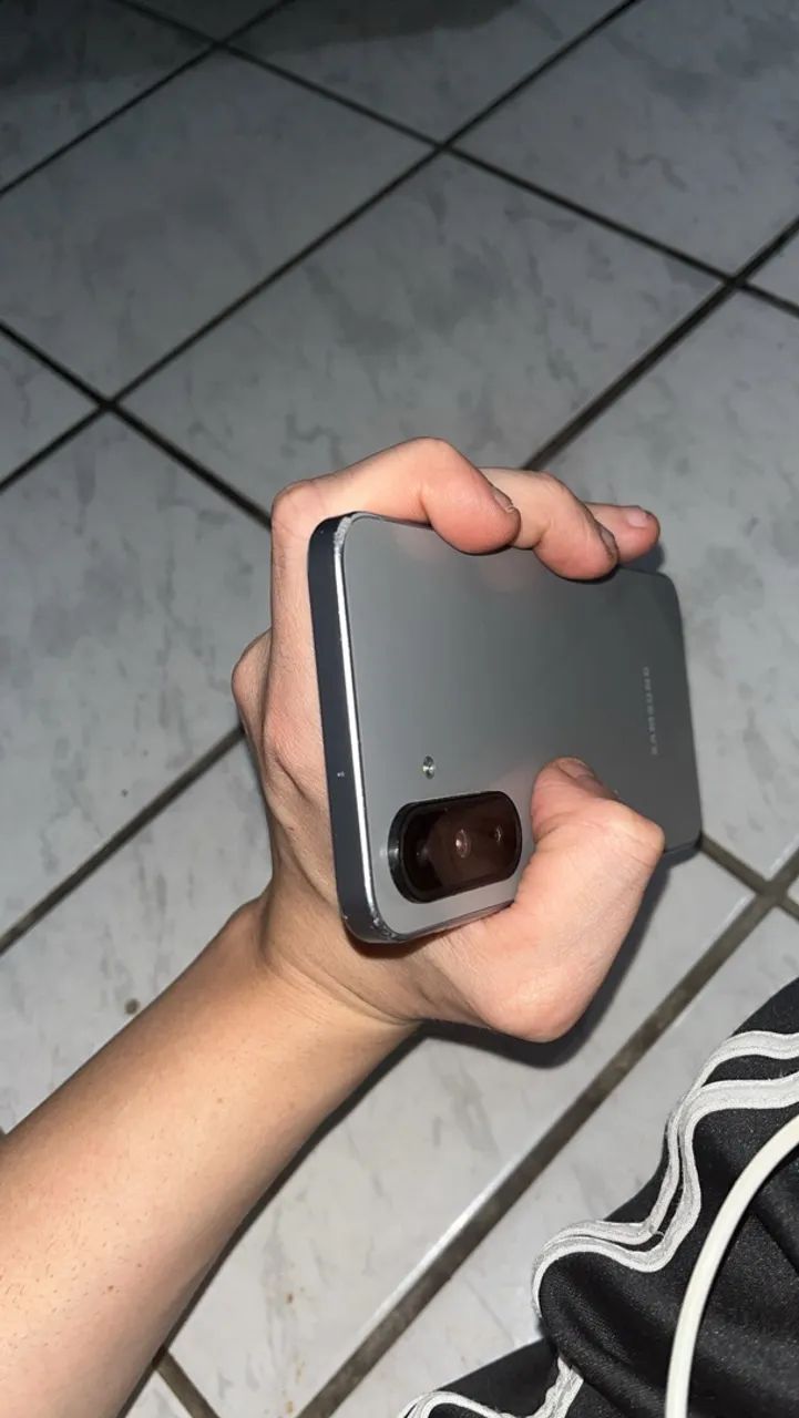 Samsung A17 - Foto 3