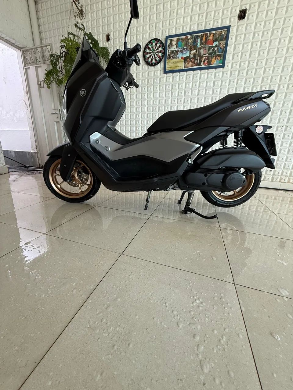 NMAX 160 conect 