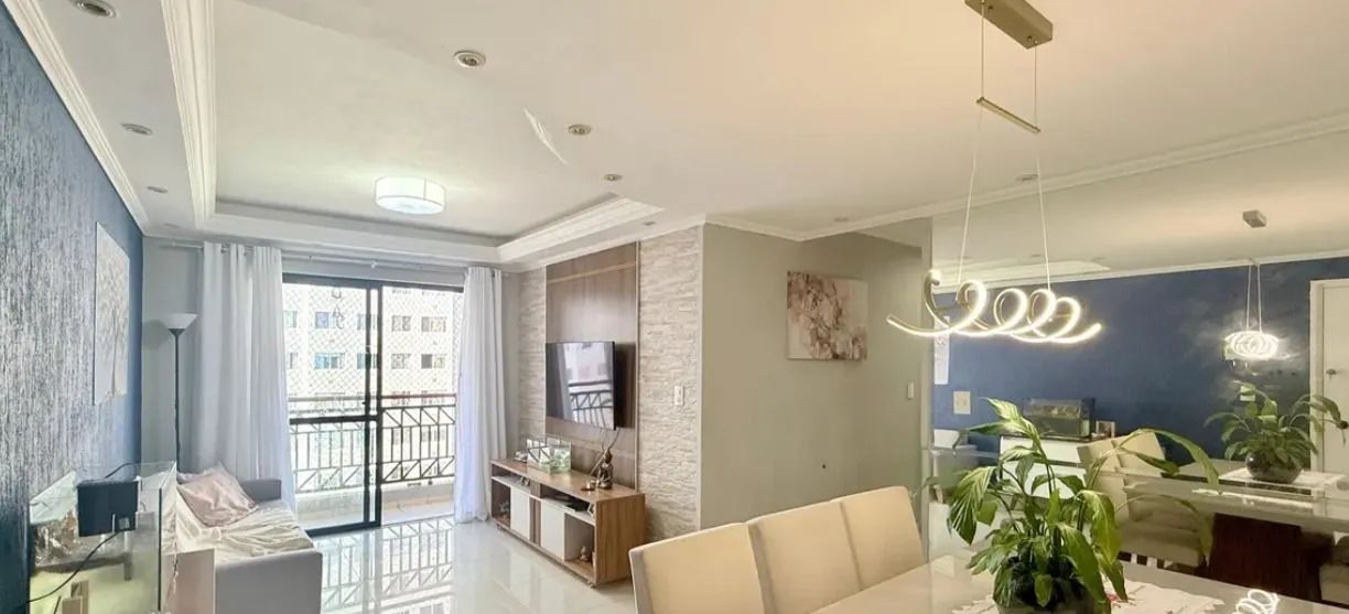 Apartamento Amplo 2 dorms - Ao lado do metrô. 