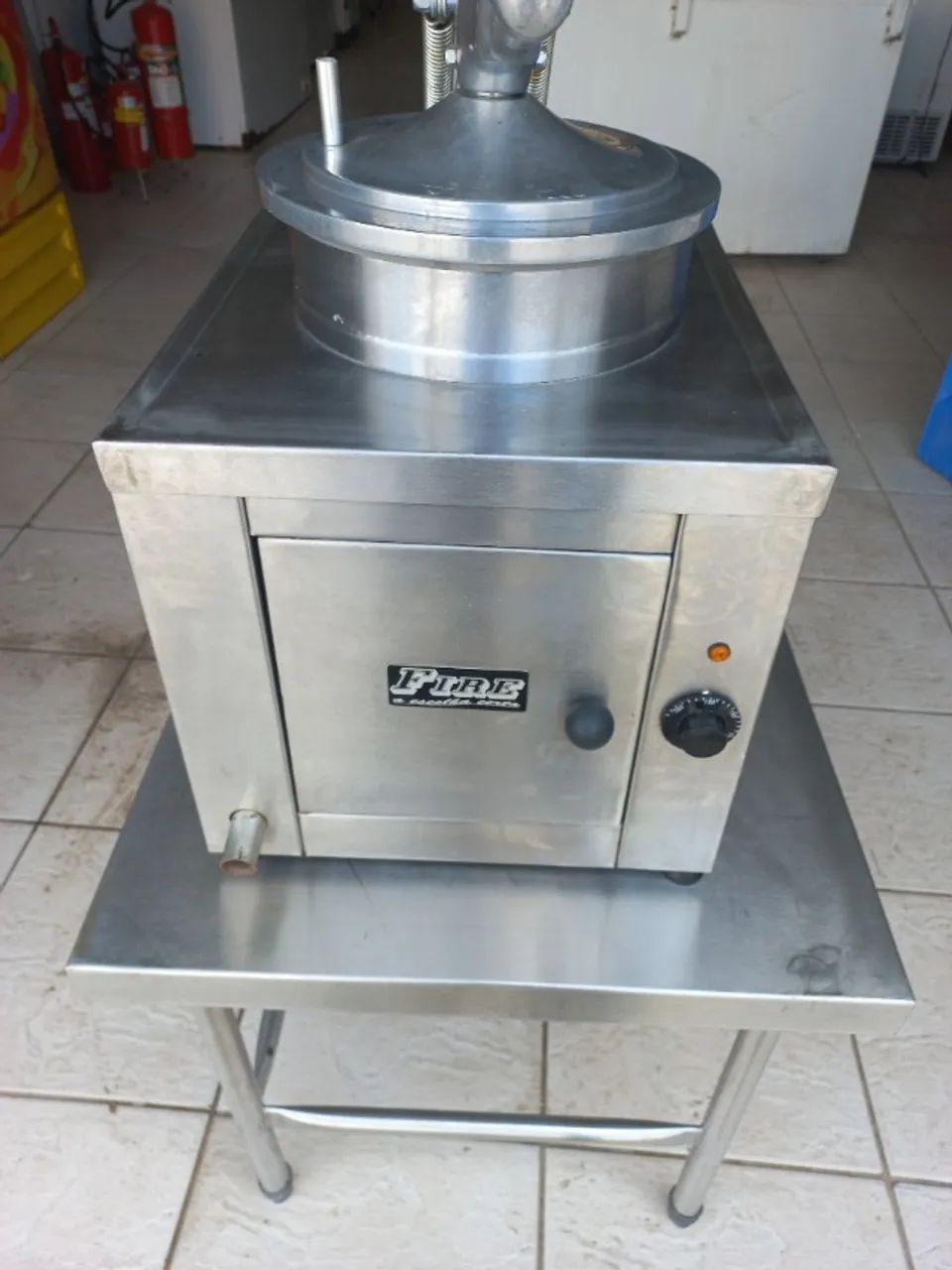Fritadeira de Pressão Frango 0KM - Desapego