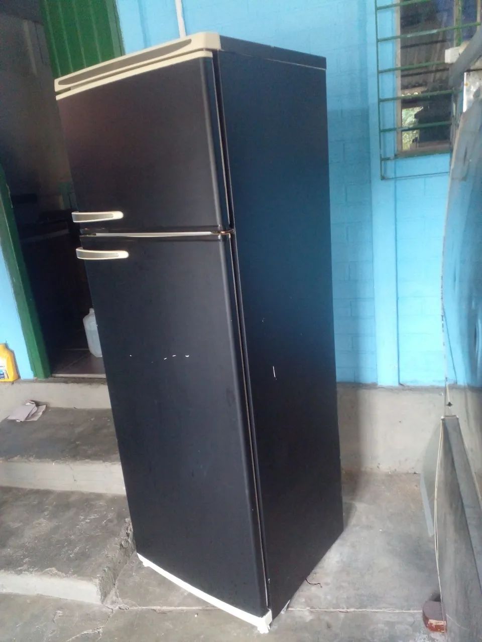 Vendo geladeira DAKO DUPLEX  - Foto 3