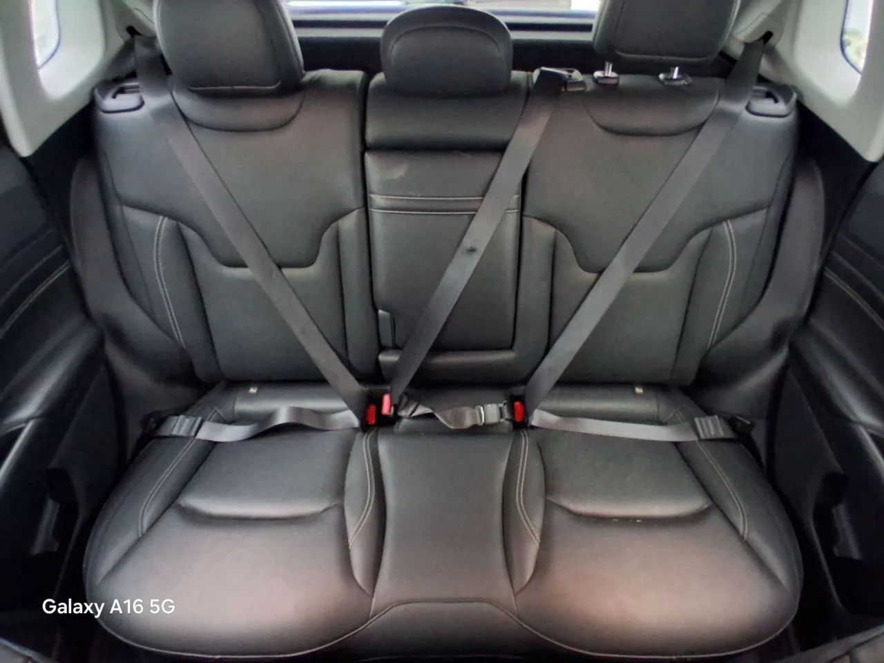 Jeep Compass LONG. T270 1.3 TB 4x2 Flex Aut., foto 18 de 18