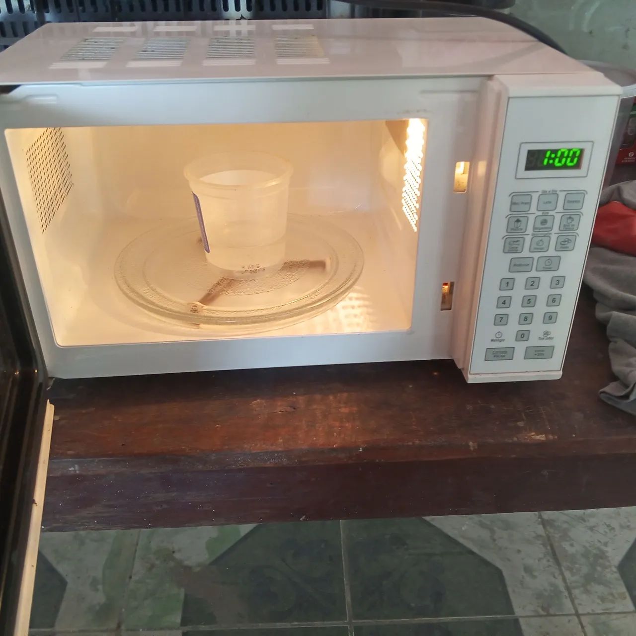 Microondas Philco 20 litros  - Foto 2