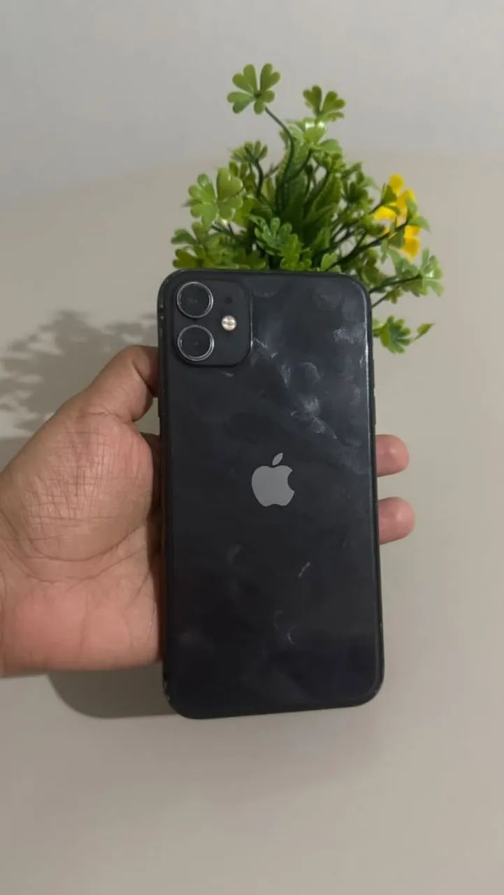 Iphone 11 usado - Foto 2