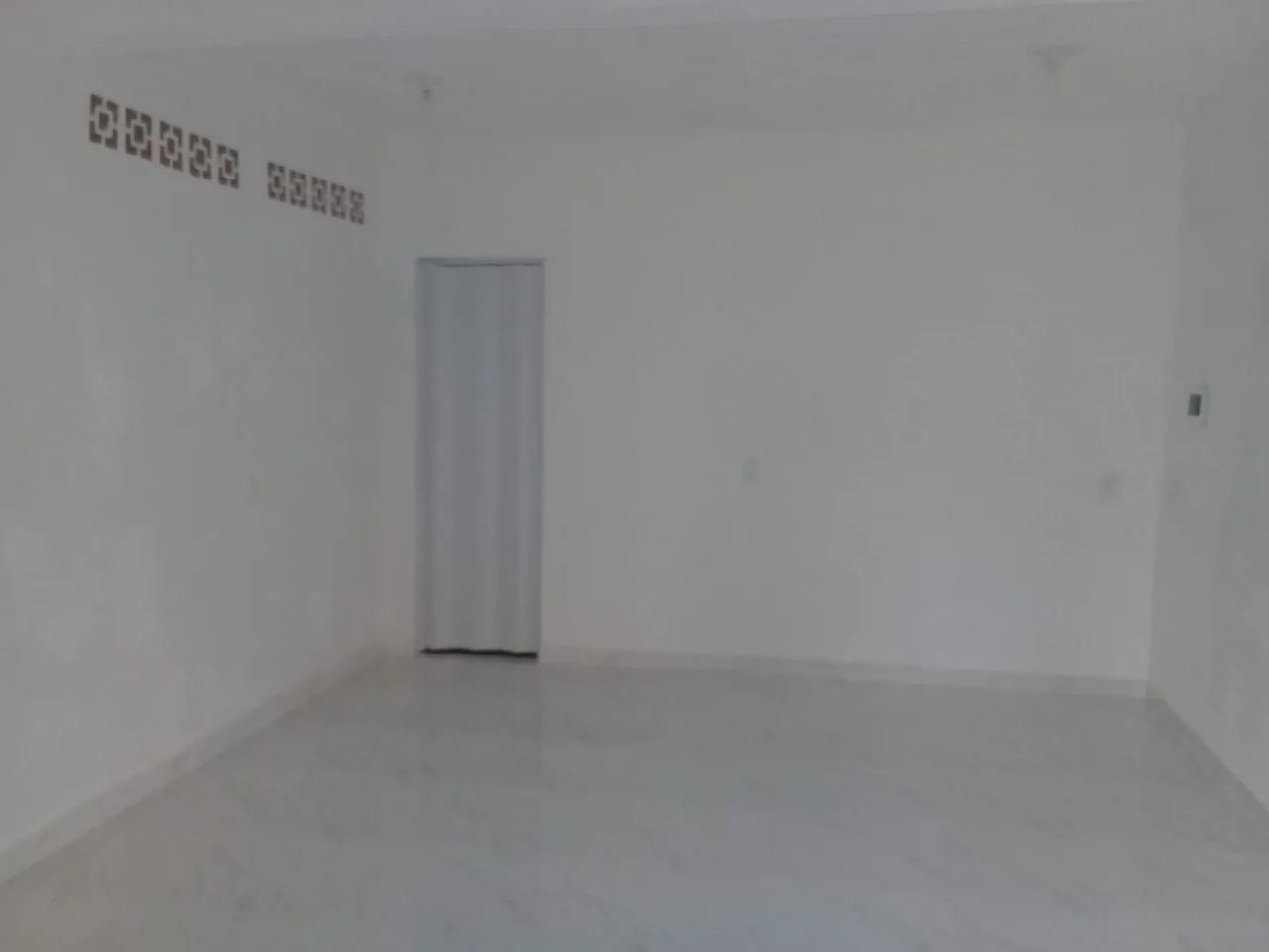 Alugo loja em Saracuruna 