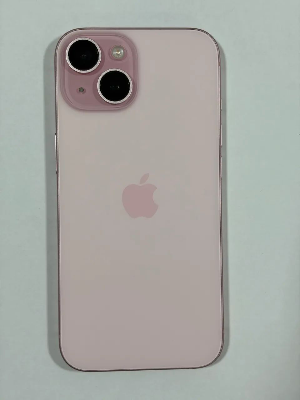 iPhone 15 Rosa