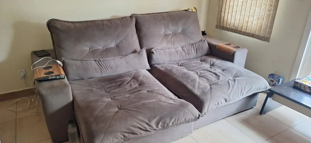 Sofa retratil e reclinavel 