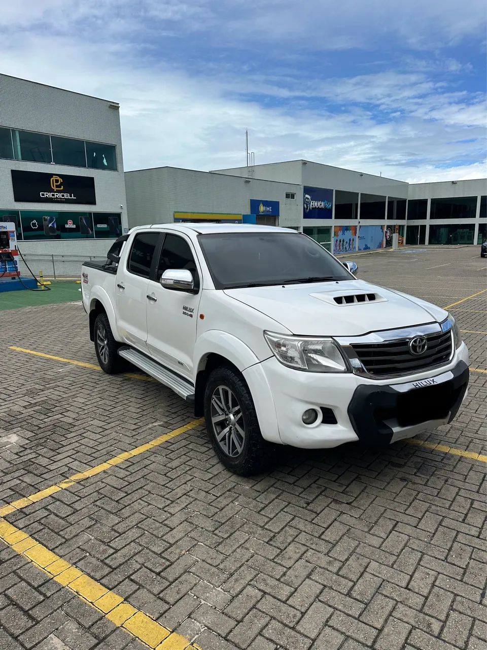 Toyota Hilux 2014