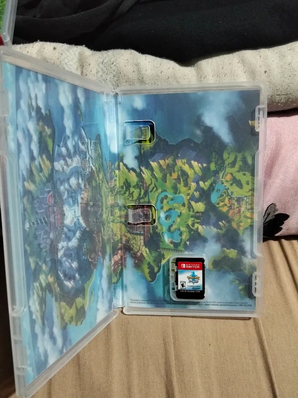 Pokémon Sword - Nintendo Switch - Foto 2