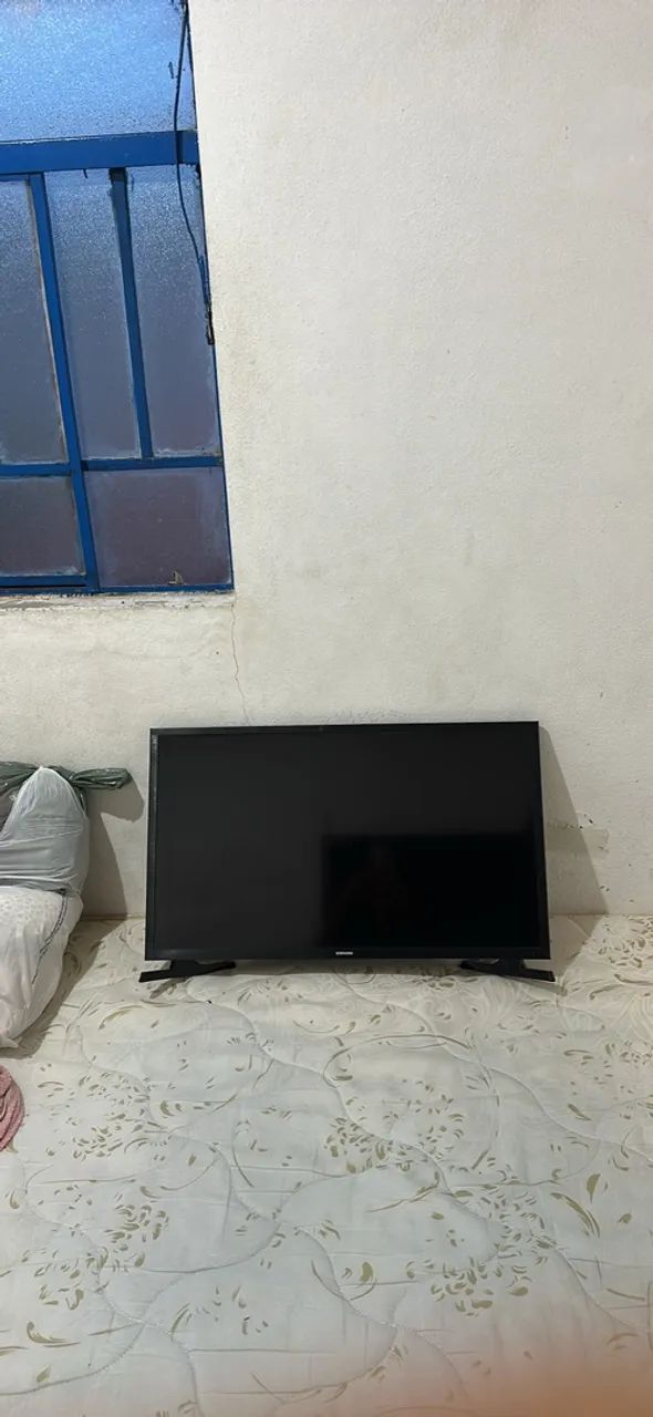 vende-se tv samsung smart 32 polegadas  - Foto 3