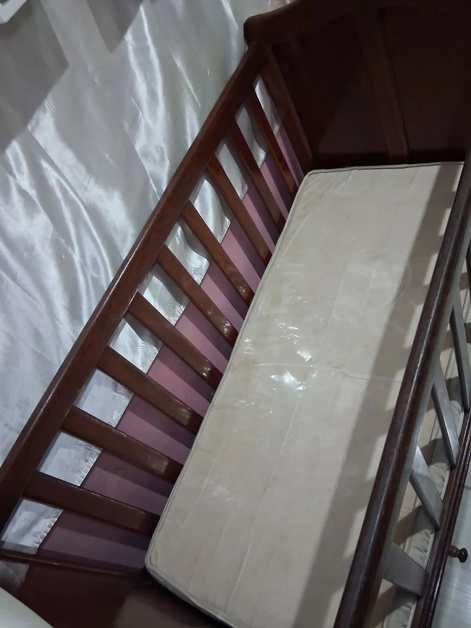 Berço de angelim 