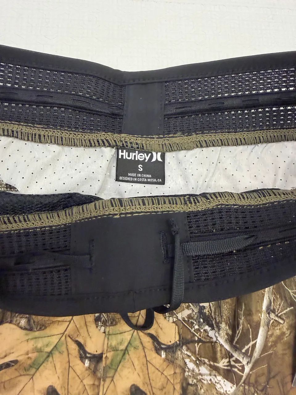 Bermuda Hurley Phantom Alpha Realtree Edge Original - Tam P - Foto 5