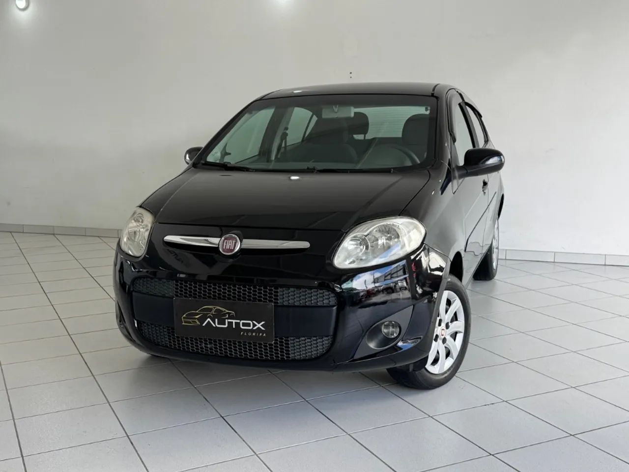 Fiat Palio Attractive 1.0 EVO Fire Flex 8V 5P 2013