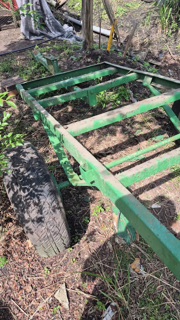 Carreta para  transporte.