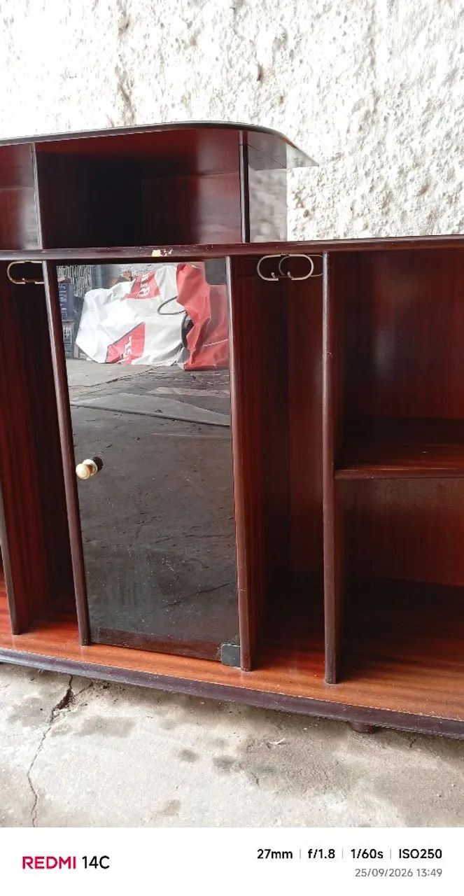 Rack/estante de TV em tom mogno - Foto 5
