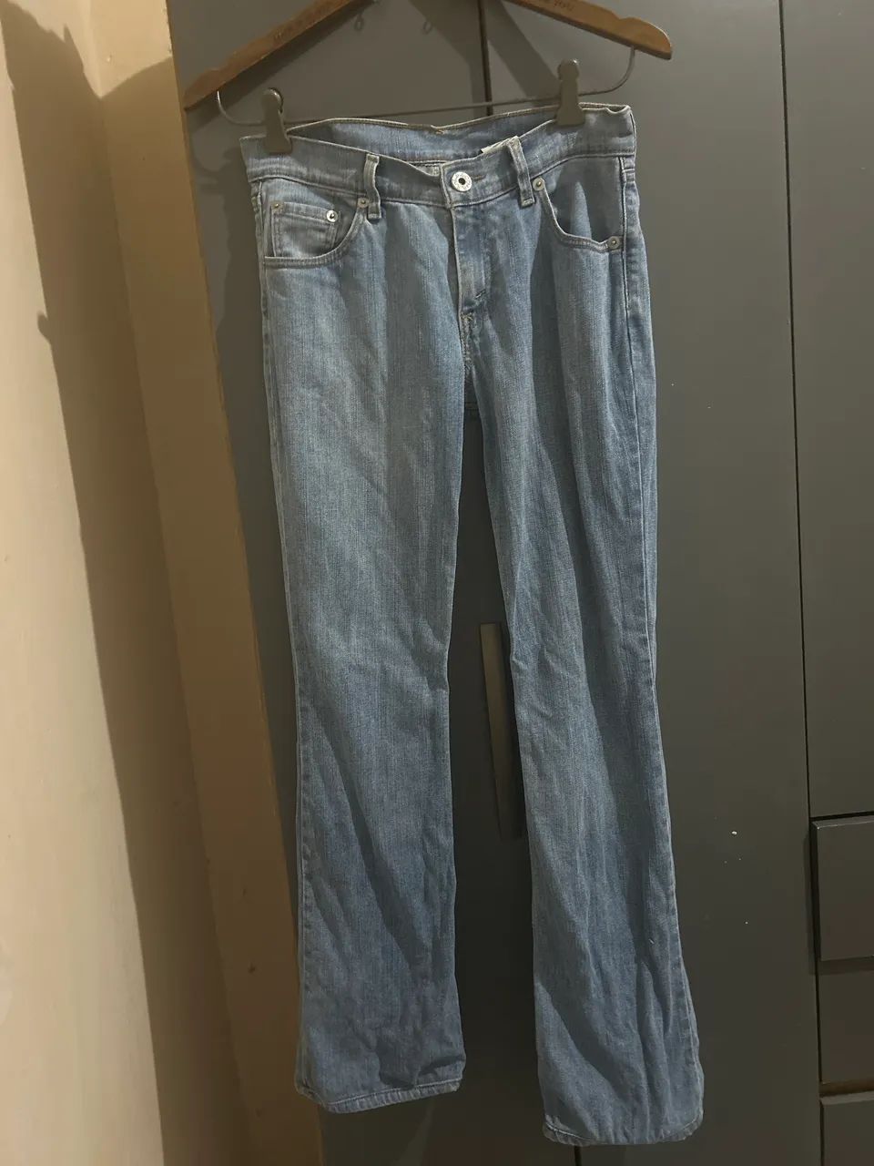 Calça jeans levis feminina 