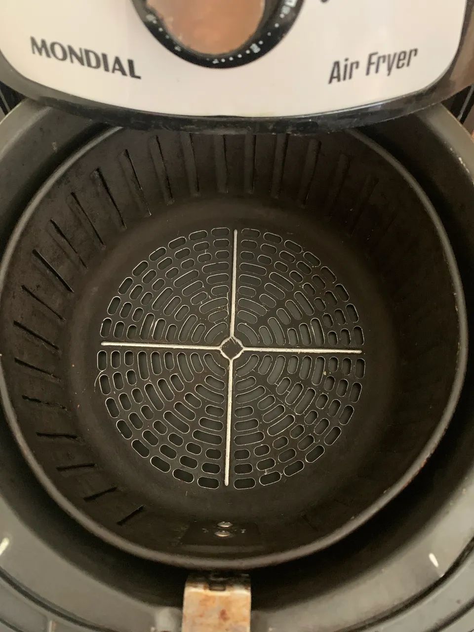 Airfryer mondial 110v com alça frouxa - Foto 2