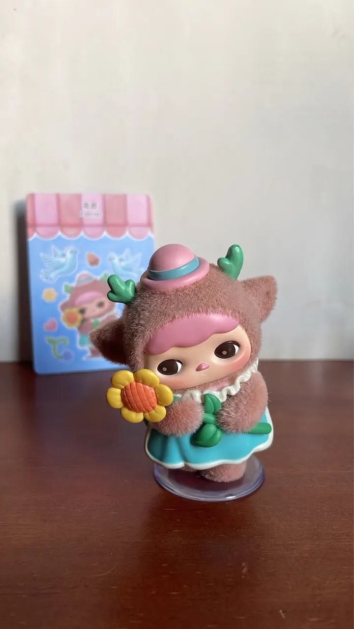 POP MART Blind Box Pucky Fairies? Market - Florist 