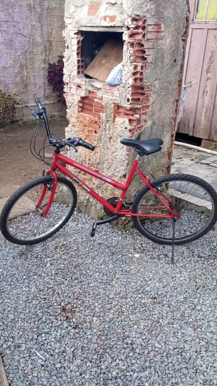 Bicicleta aro 26 com marcha