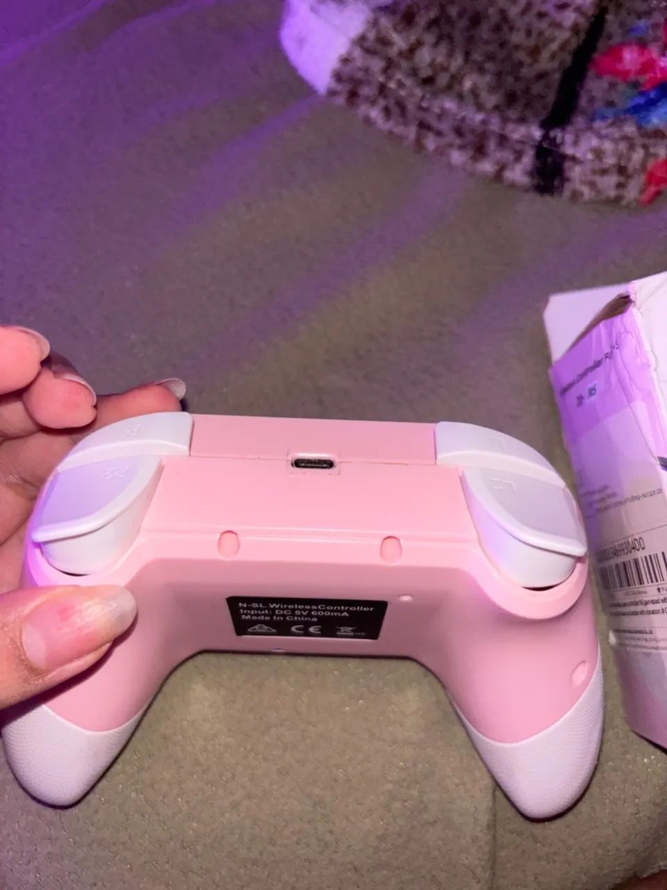 Controle Wireless Multi plataforma rosa - Foto 2
