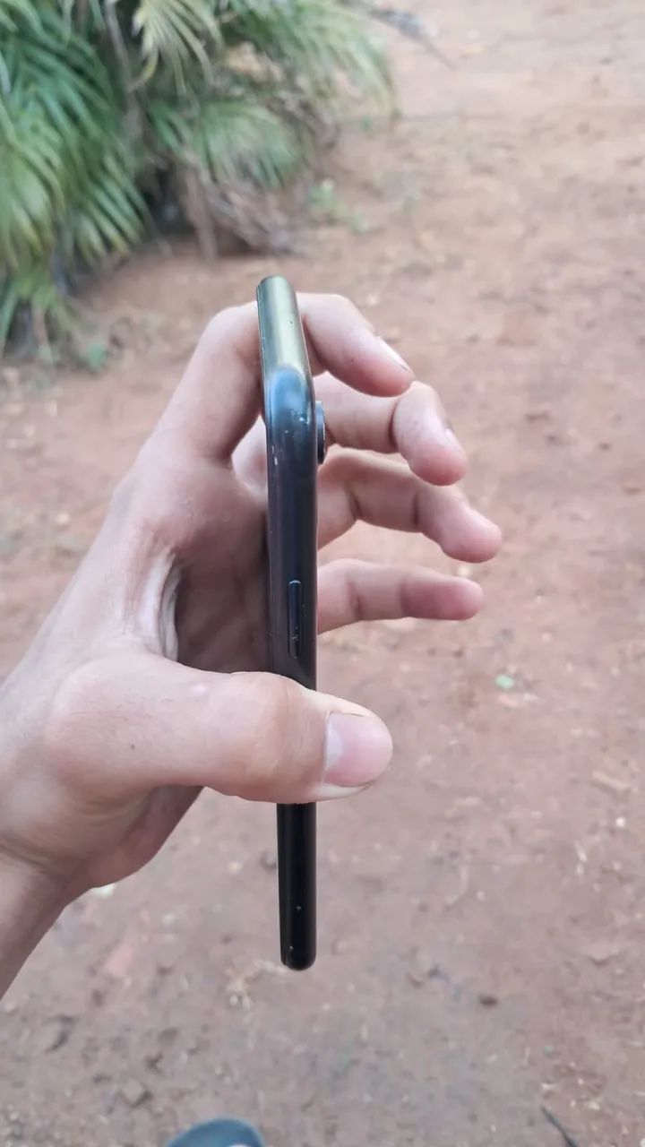 Vendo ou troco iphone Xr 64gb - Foto 4