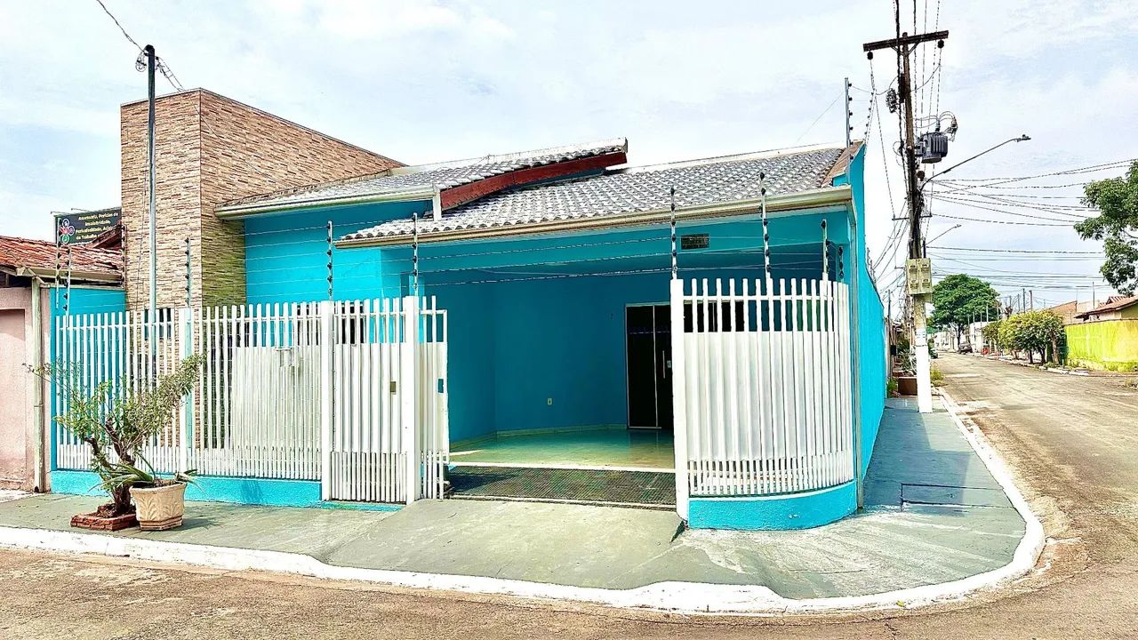 Casa no Cristo Rei várzea grande 