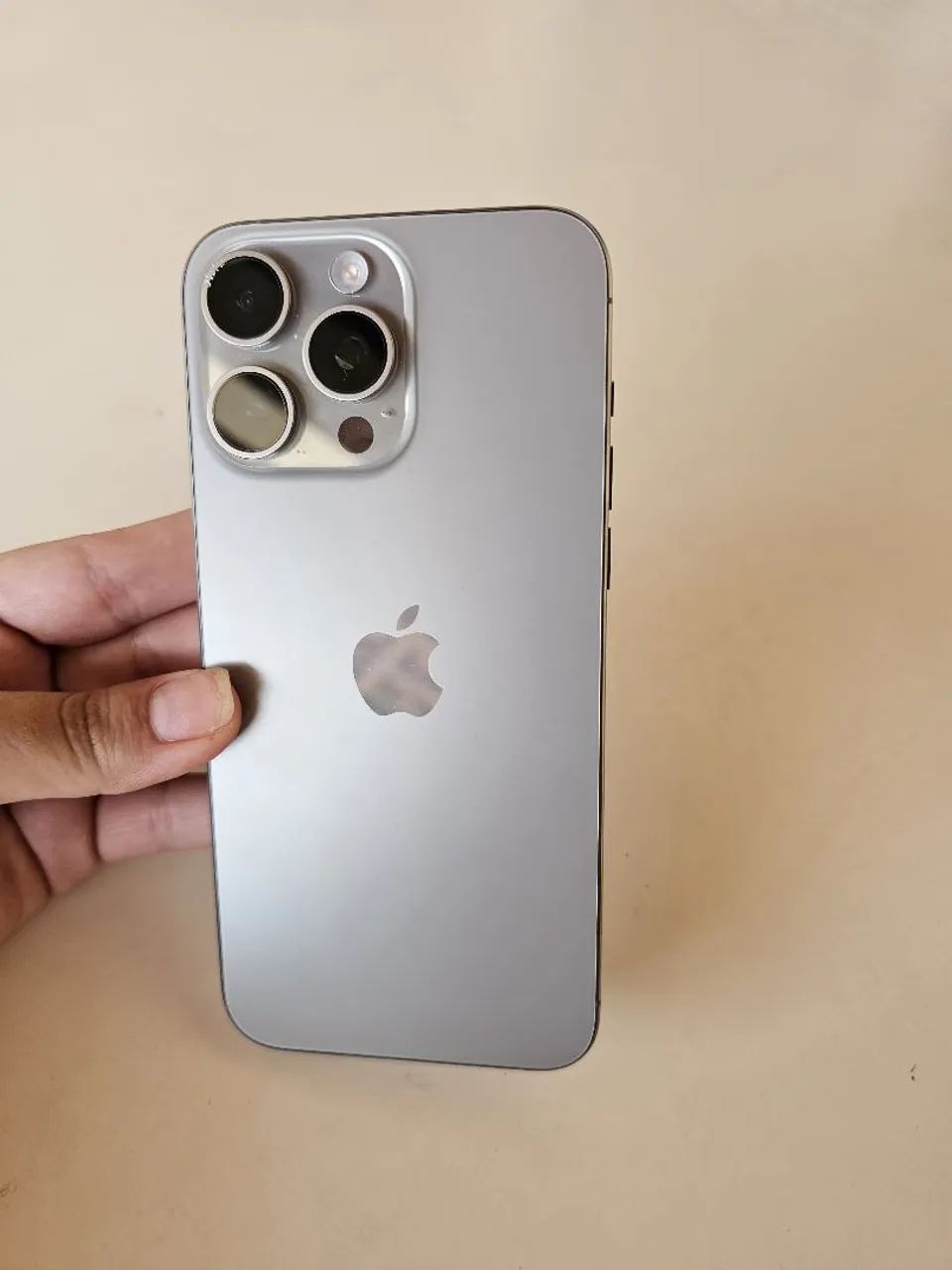 Vendo iPhone 15 Pro Max - Foto 2