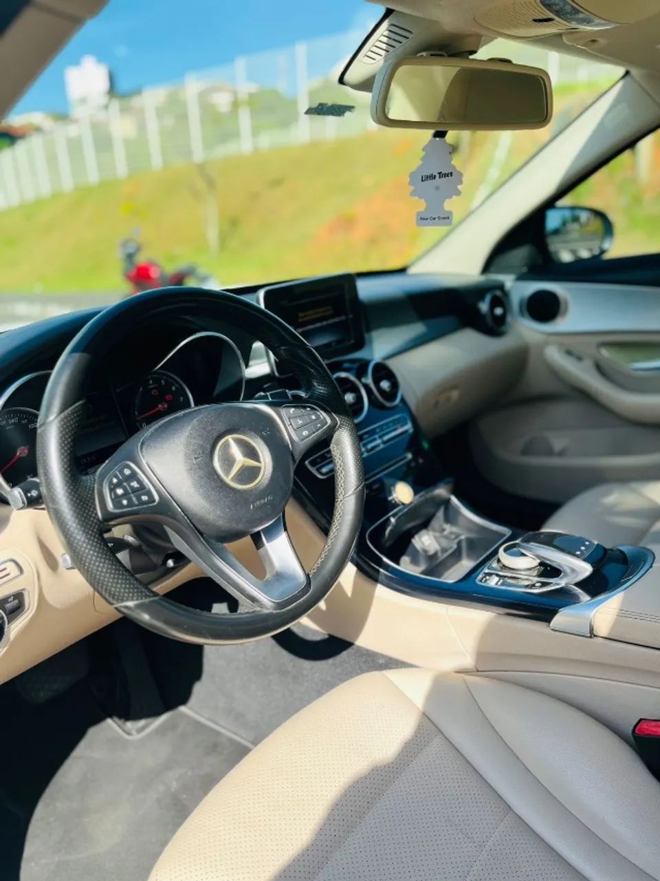 Mercedes-Benz C-180 2015