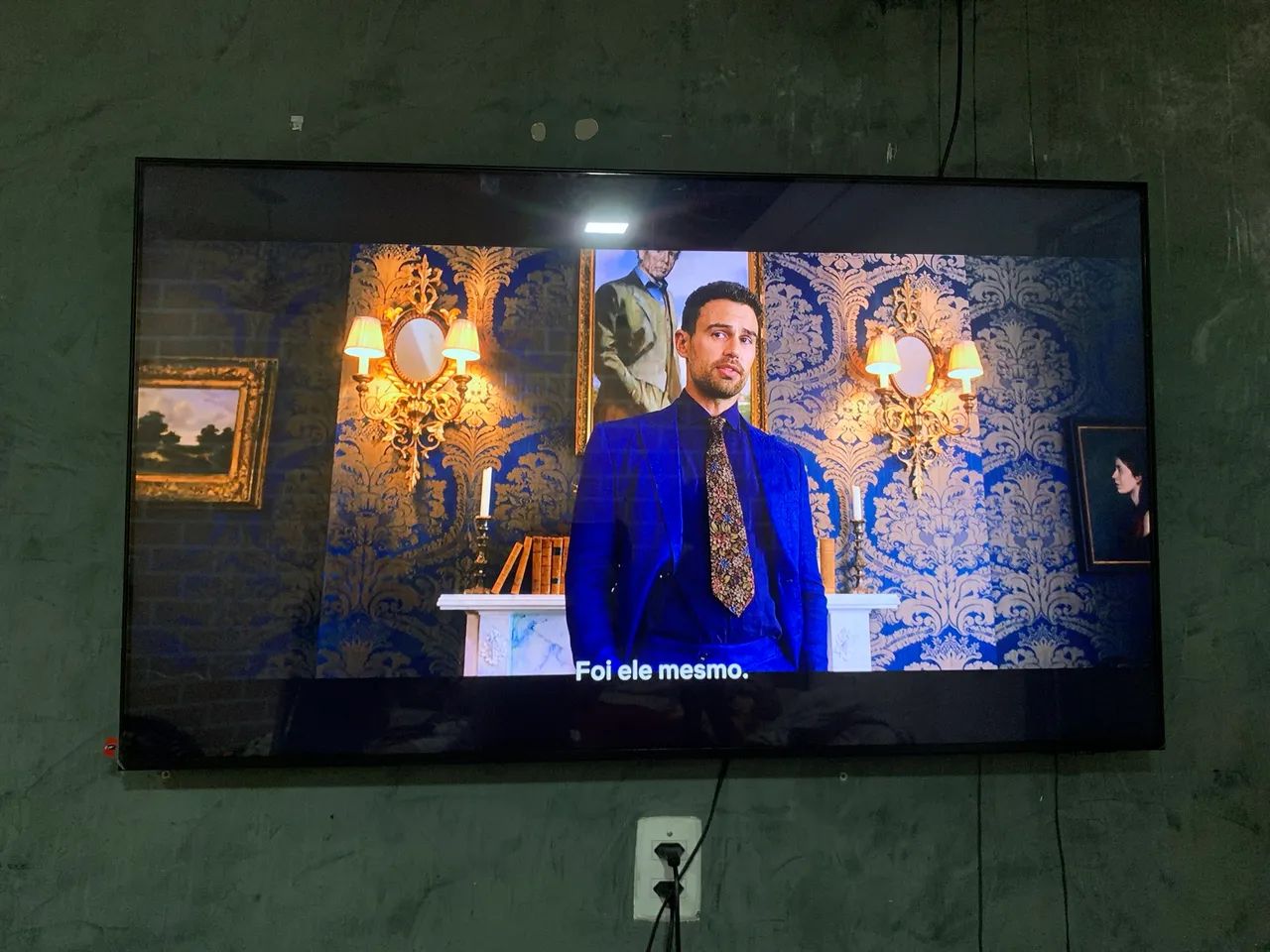 Vendo TV Samsung smart 4K 55 polegadas