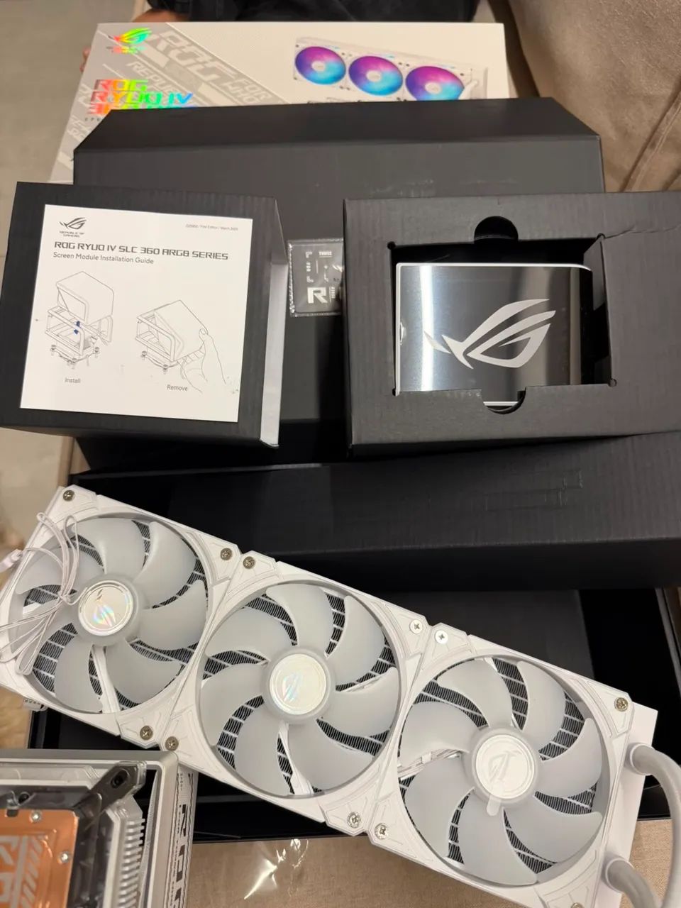ASUS ROG Ryuo IV SLC 360 ARGB White (Tela Curva AMOLED) ? - Foto 4