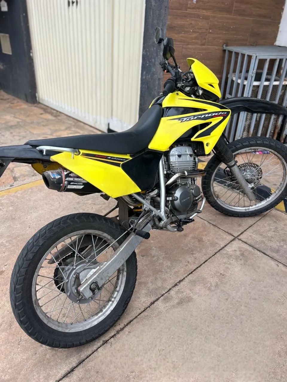 Tornado 250CC 