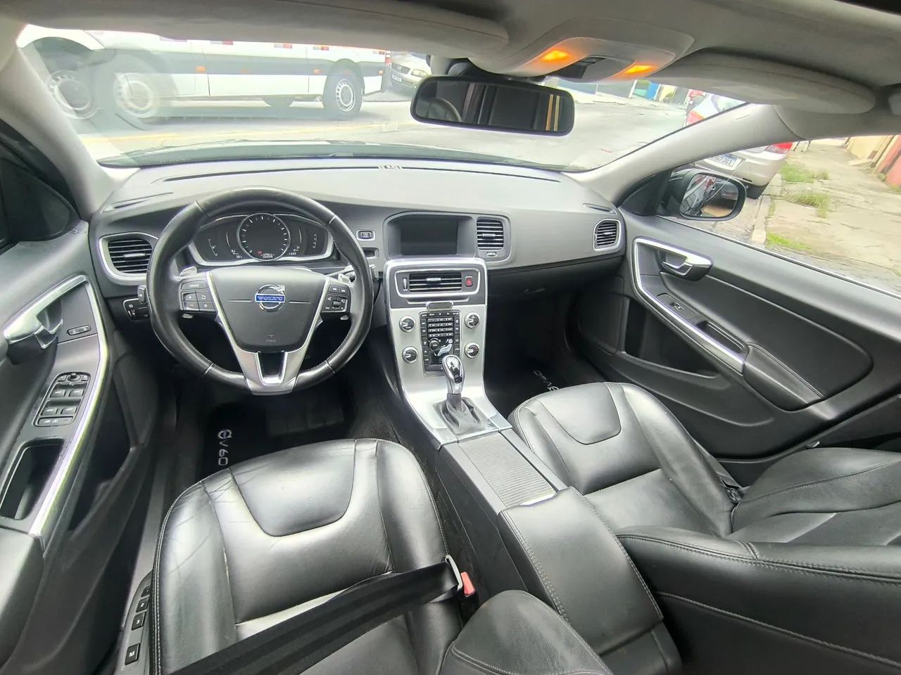 Volvo S60 T-4 MOMENTUM 2.0 190cv 4p, foto 9 de 18