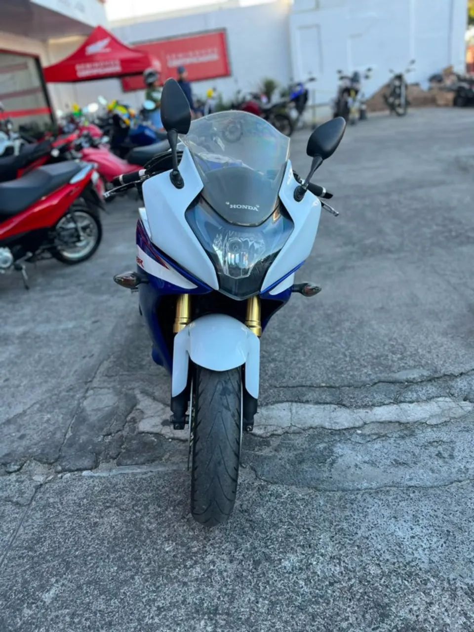 CBR 600F - Foto 2