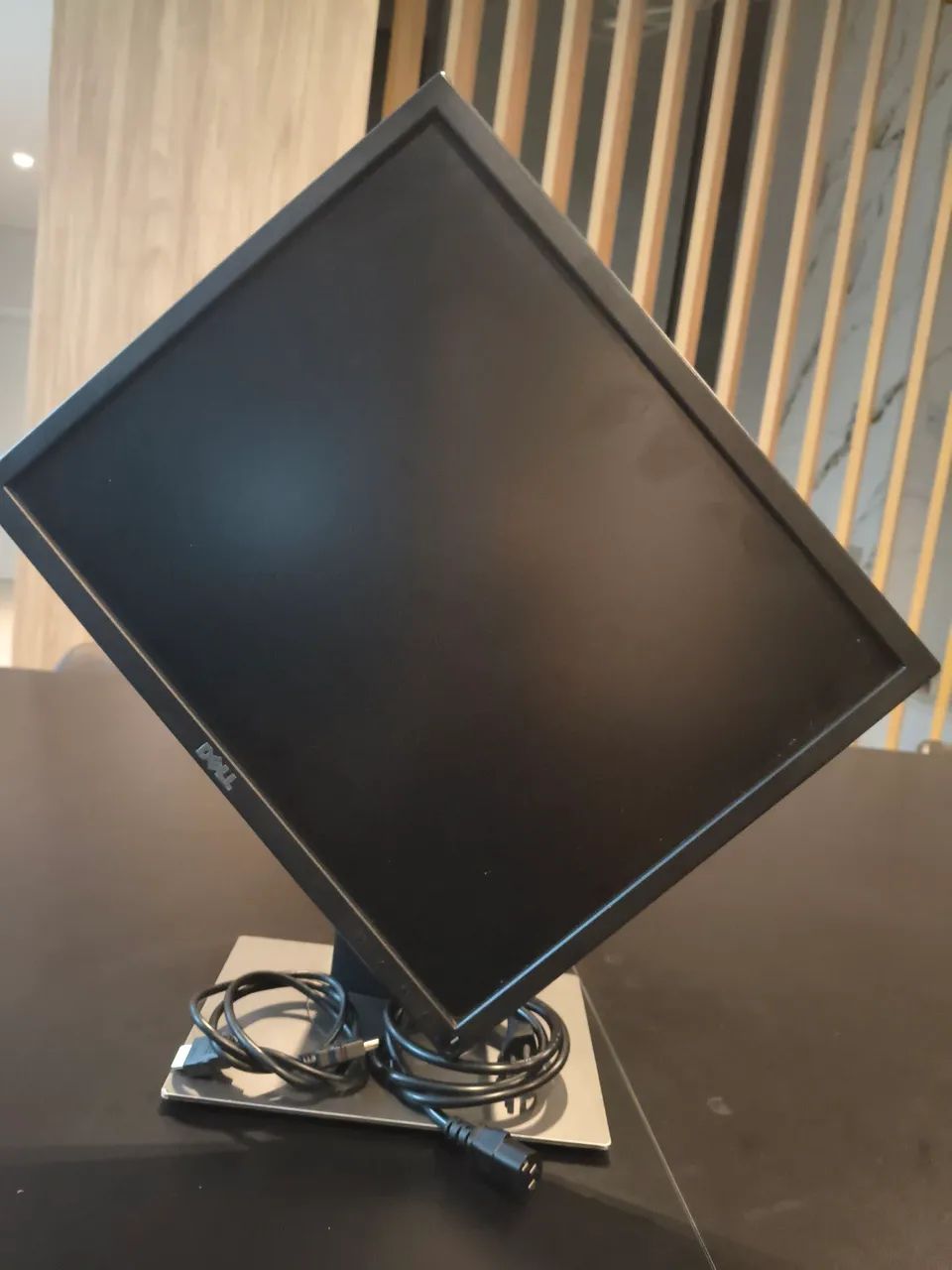 Monitor Dell P1917Sc - Foto 2
