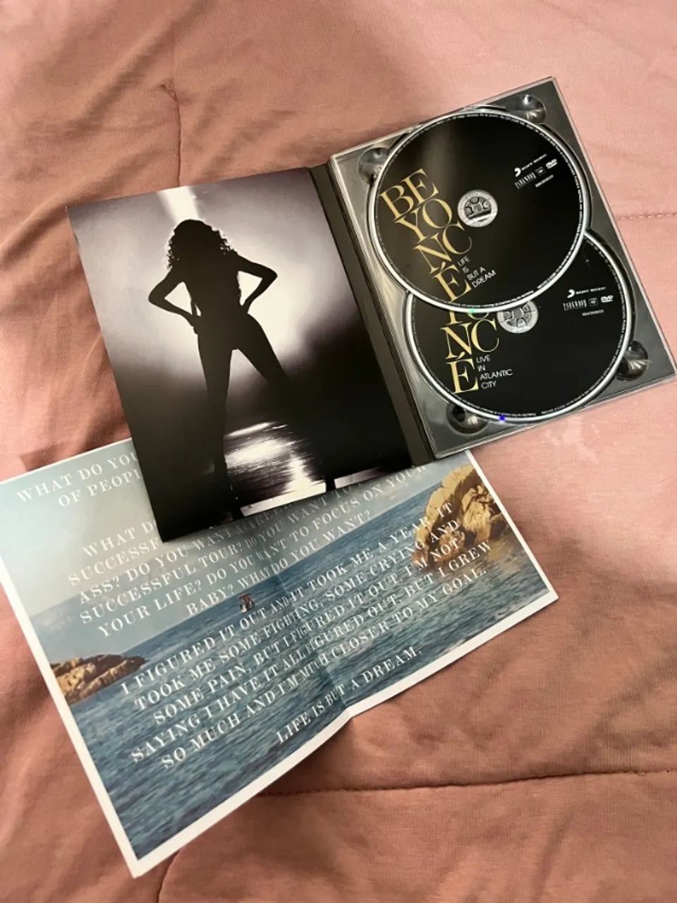 DVD Duplo Beyoncé: Life is But a Dream + Live in Atlantic City