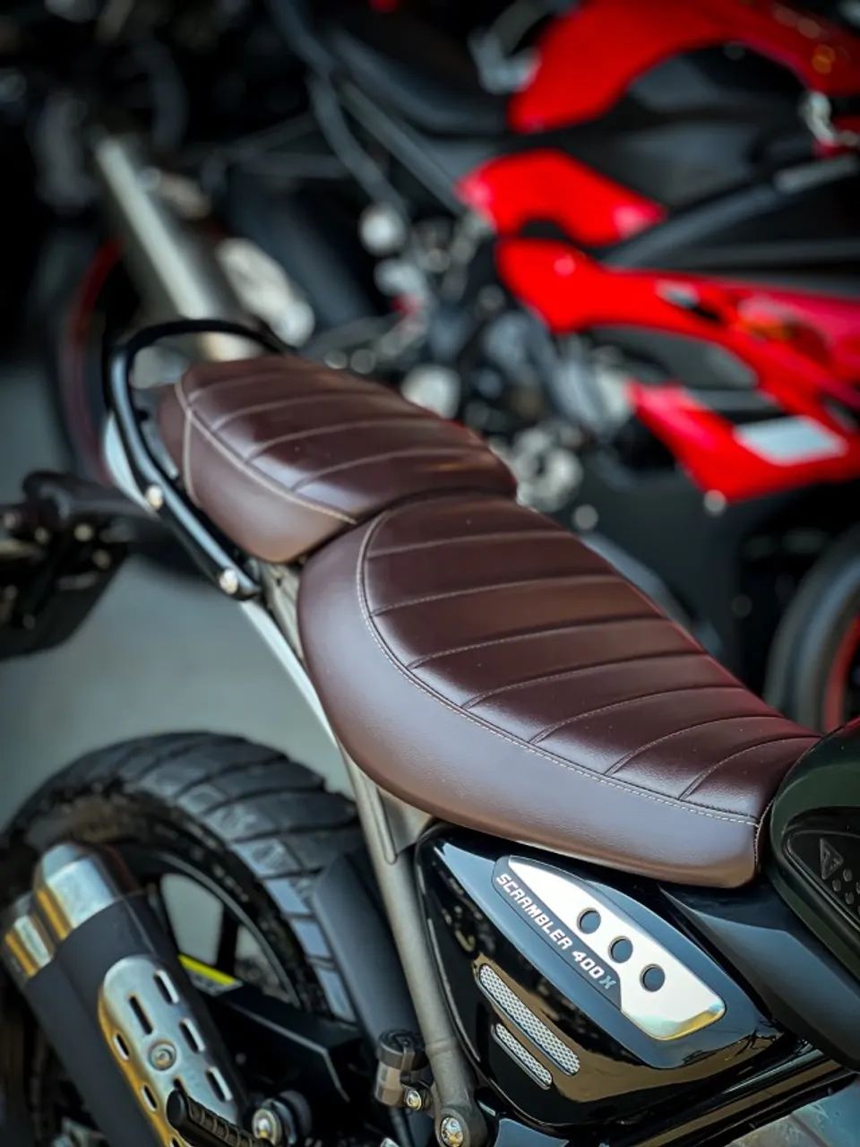 TRIUMPH SCRAMBLER 400 - Foto 4