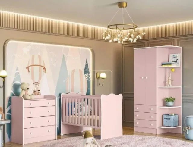Quarto bebê menina completo