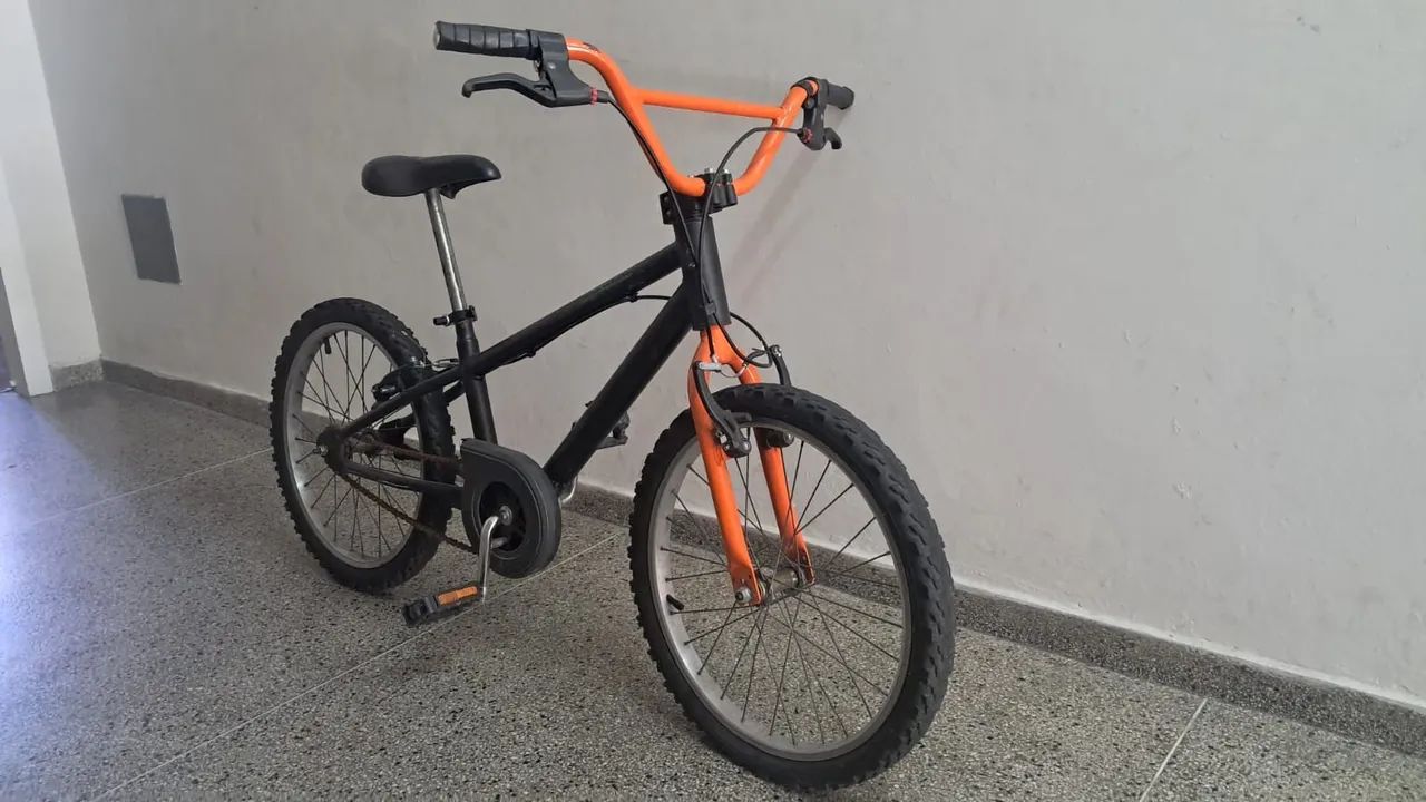 Bicicleta aro 20 - Foto 4