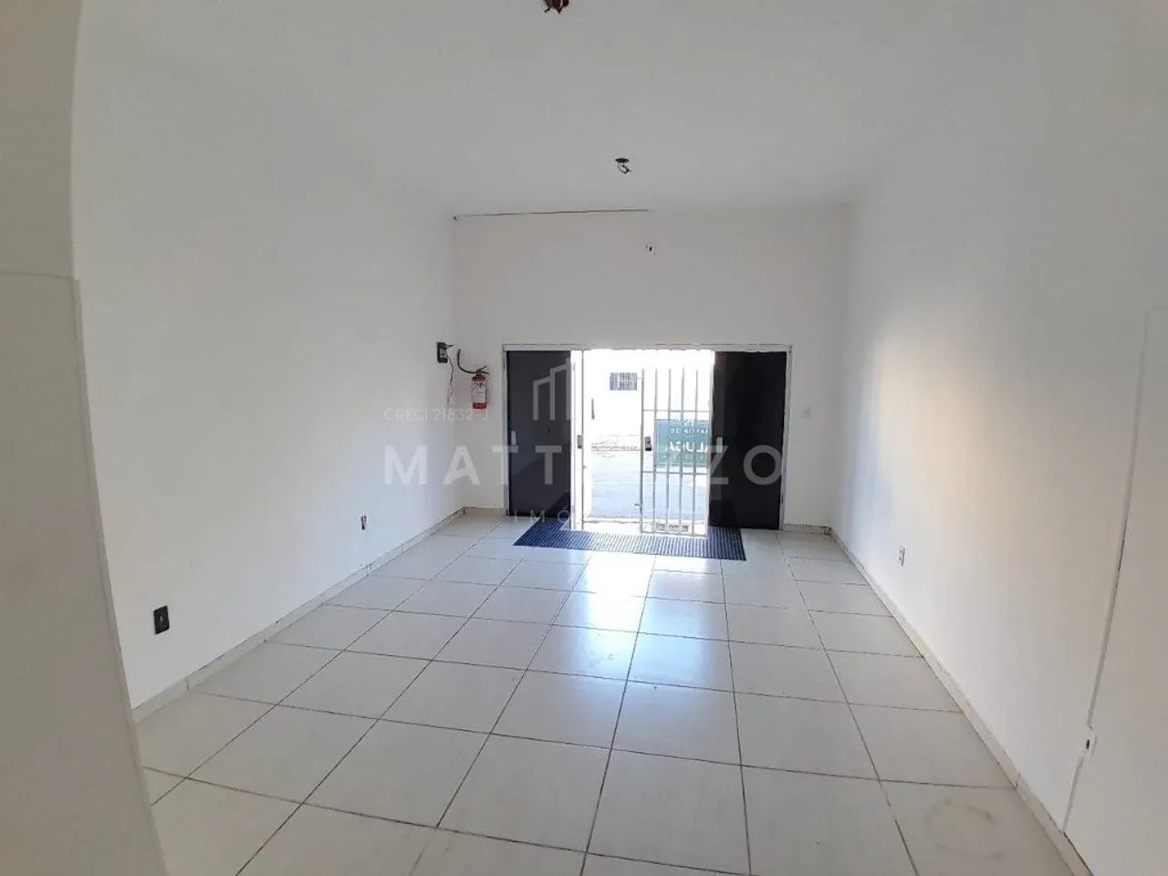 Salão comercial para locação, no Centro de Limeira/SP.