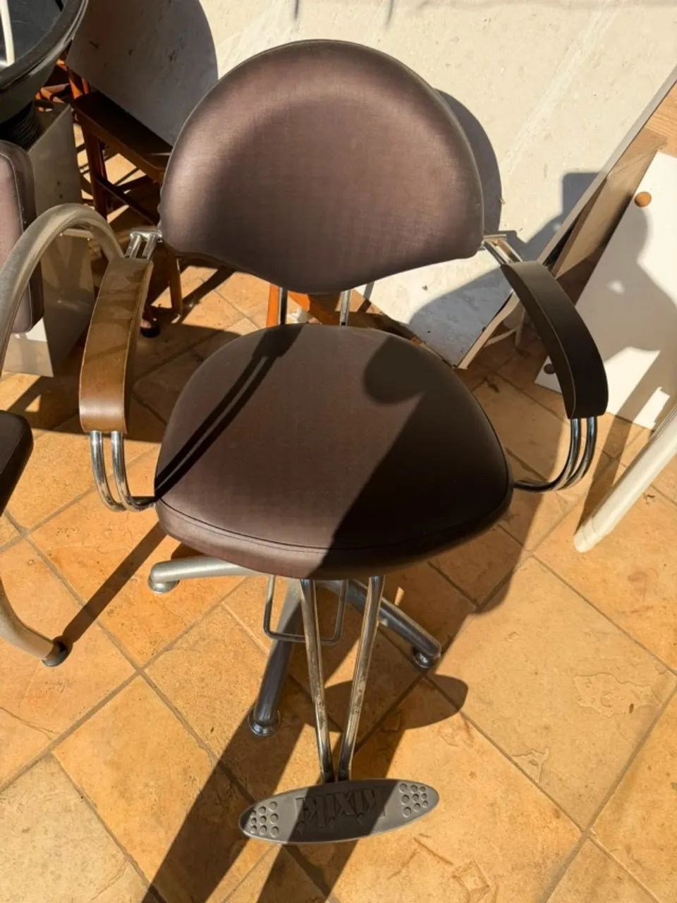 Lavatório de salão e cadeira de corte - Foto 2