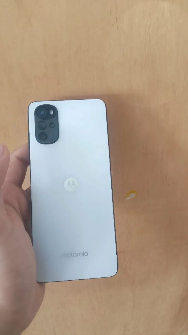 Celular Moto G22