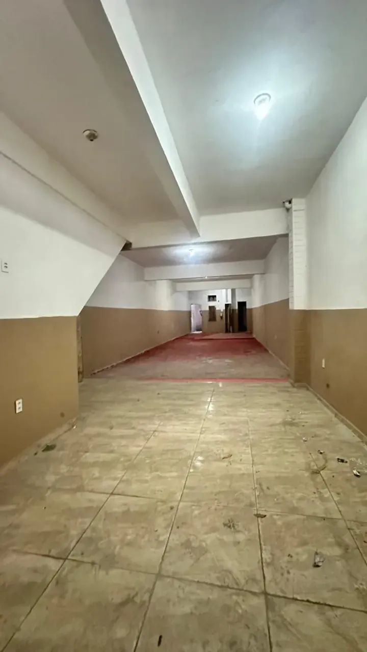 VENDO EXCELENTE PRÉDIO DE 1500M² NO CENTRO. - Foto 3