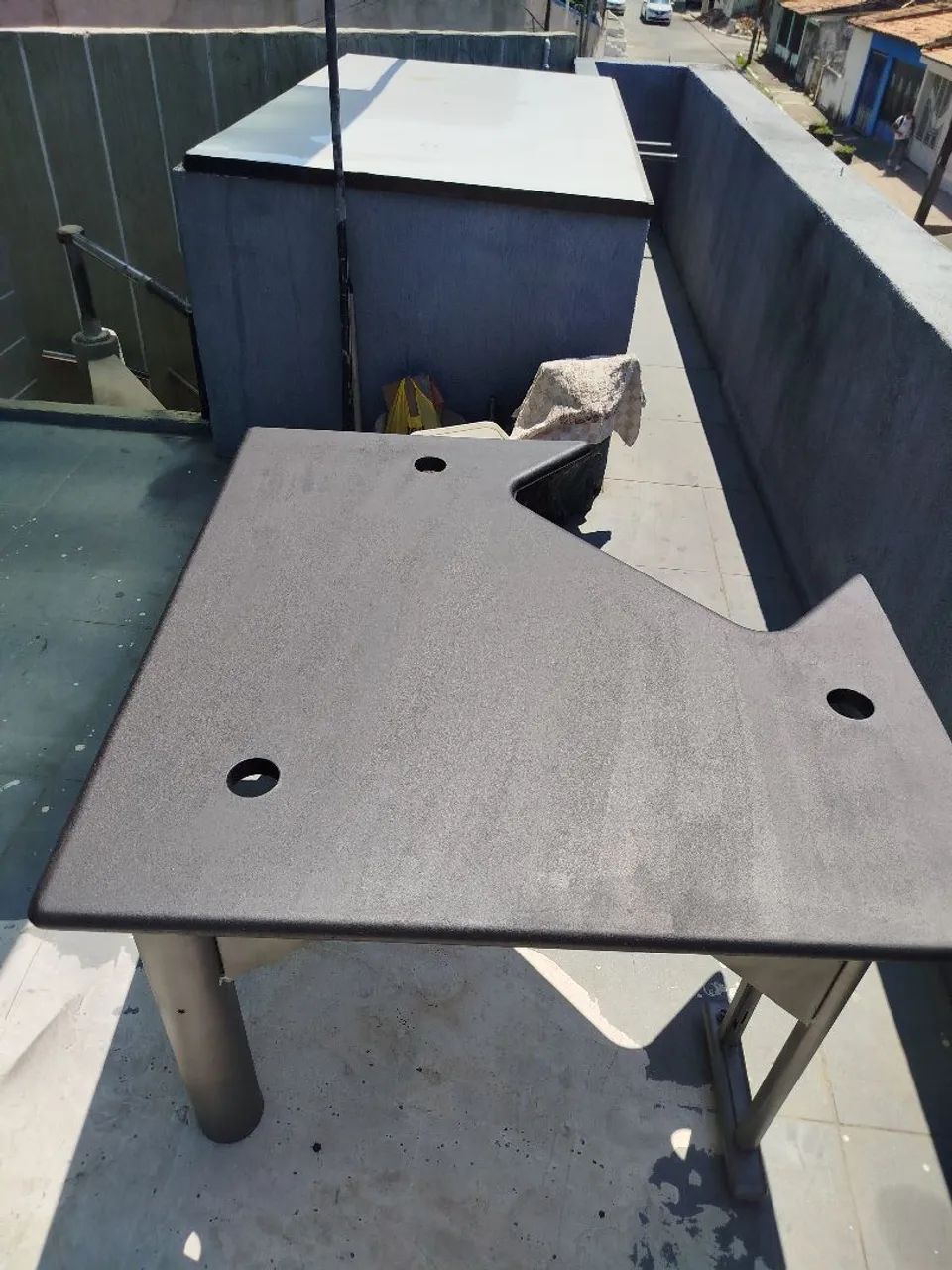 Mesa de escritório reforçada preto fosco