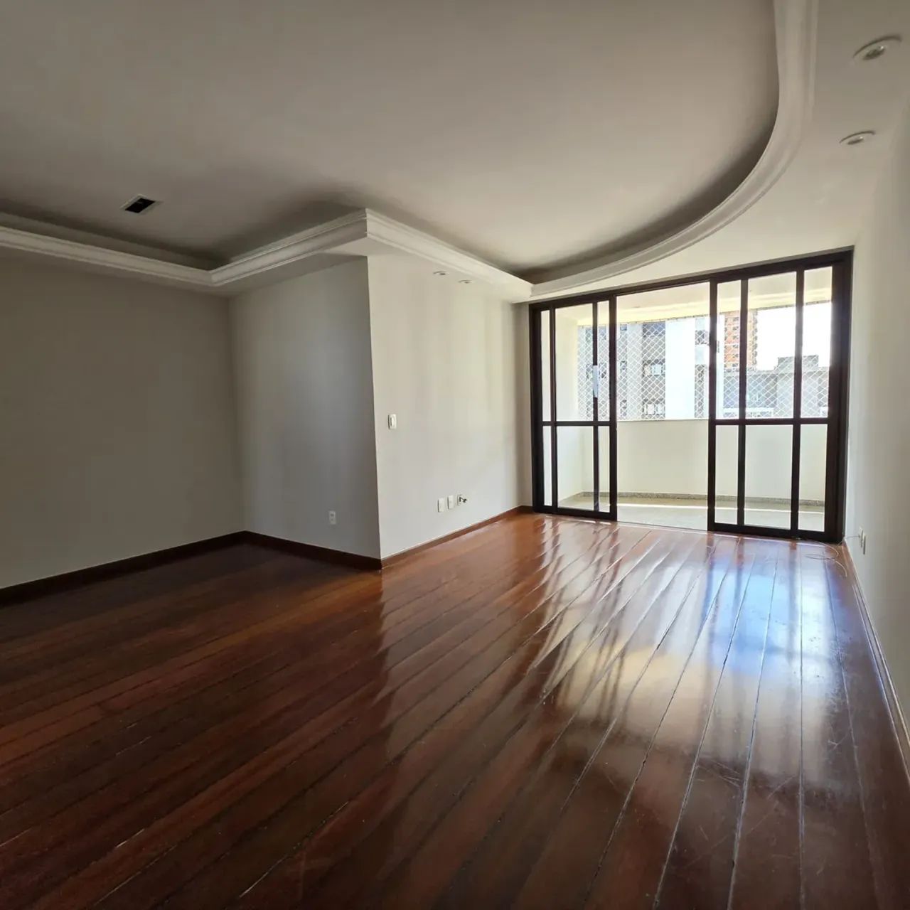 Apartamento para aluguel com 100 metros quadrados com 3 quartos - Foto 5