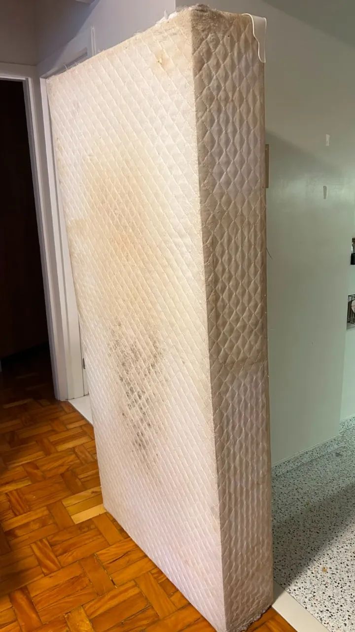 Cama box solteiro doação